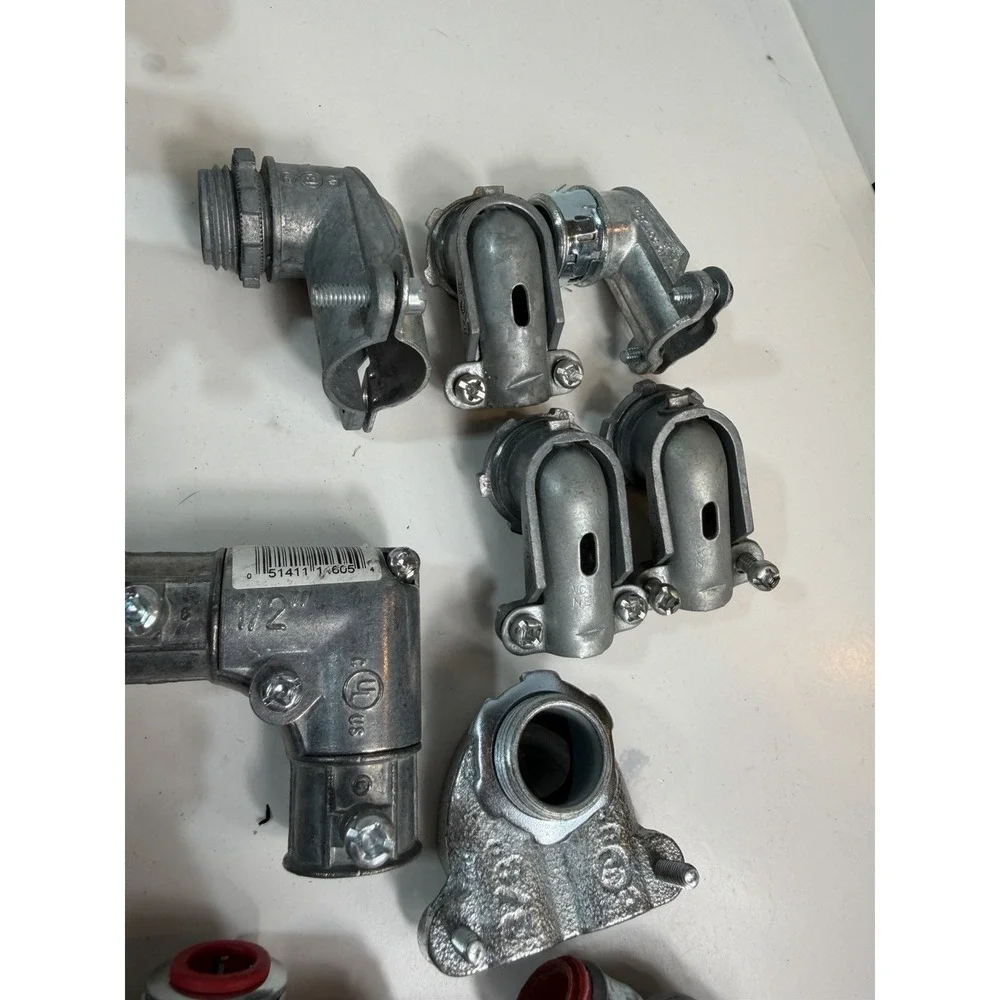 Electrical Conduit Fittings Lot: EMT Connectors, Couplings & Locknuts